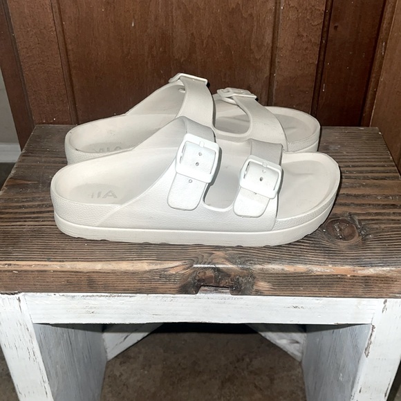 Soft platform Birkenstock type of sandal - Picture 1 of 2